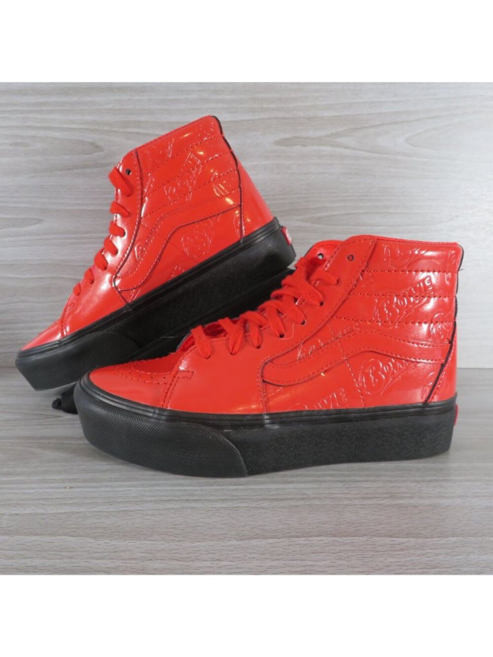 Vans Sk8-Hi Platform 2.0 David Bowie Ziggy Stardust Red Hi Top Mens 4.5 Womens 6 - Picture 2 of 11